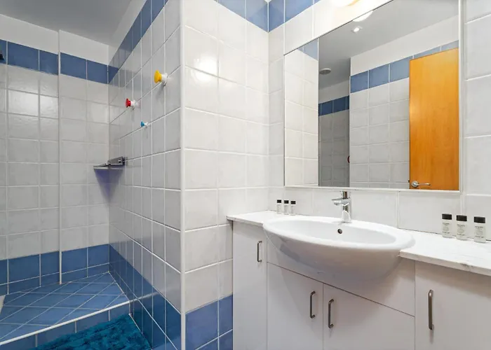 Zina By Ezoria * Meneou